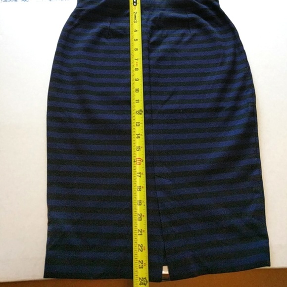 Uniqlo Medium Black & Blue Striped Pencil Skirt - Picture 4 of 6